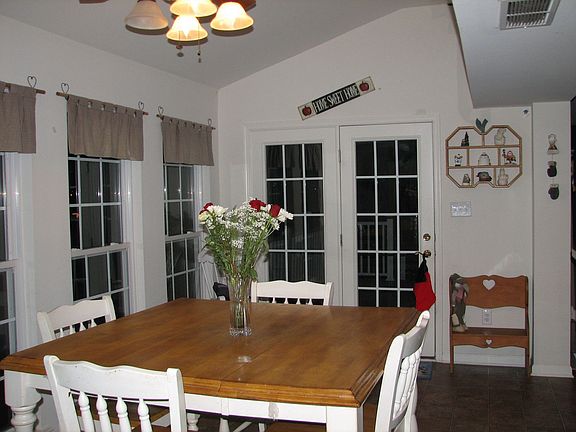 MORNING ROOM