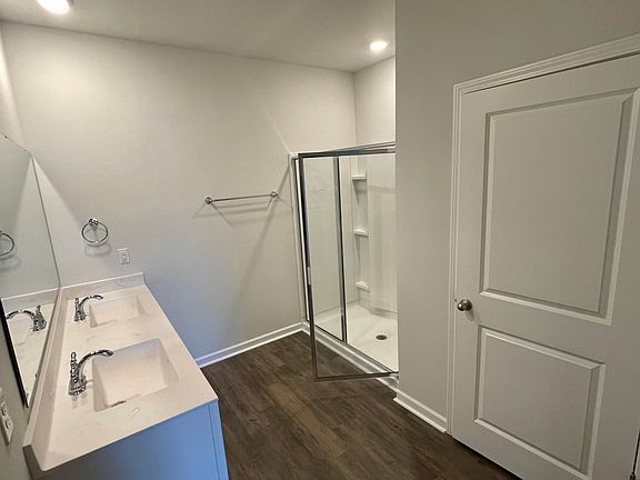 5th image of 416 Saint Kitts Way