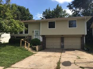731 W Leon Dr, Lincoln, NE 68521