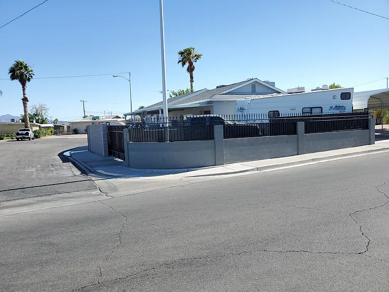 5185 Sun Valley Dr — Photo 11
