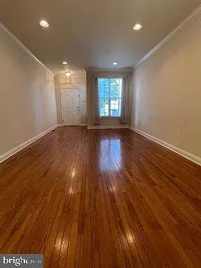 3 bed, 2.5 bath, 1700 sqft, $2,700 — Photo 4