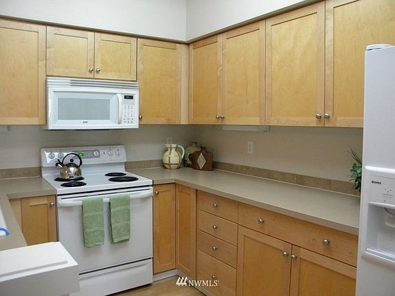 5th image of 15026 40th Avenue W #4-401