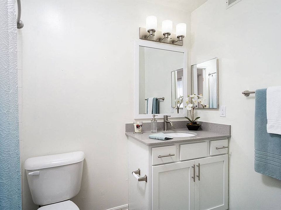 1st image of 7911 Stonegate Dr #1612