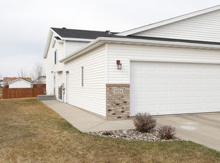 1024 35th Ave S, Moorhead, MN 56560