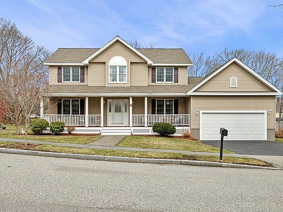 2nd image of 7 Hilltop Dr