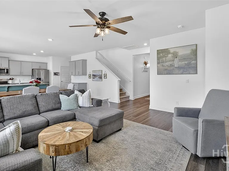 289 Logging Hill Dr — Photo 4