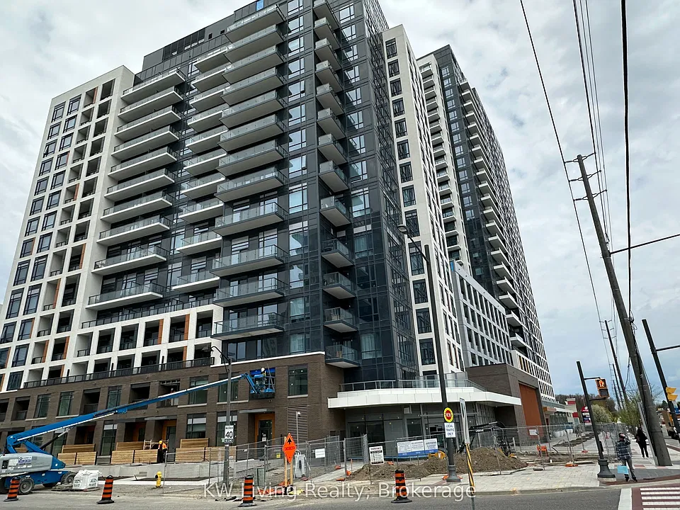 7950 Bathurst St #517
