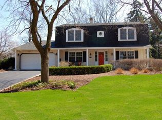 901 Park Pl, Western Springs, IL 60558