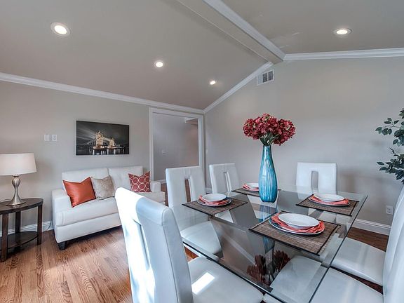 3rd image of 3437 Santa Barbara Ave