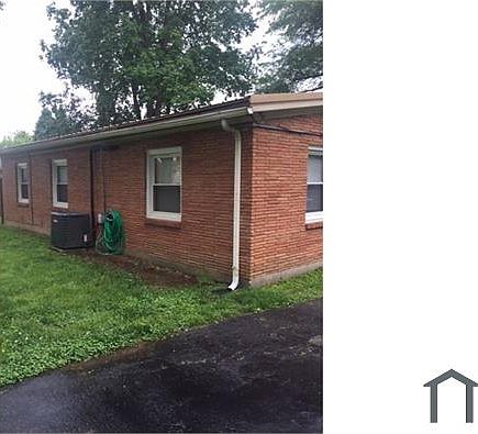 3rd image of 6115 Count Turf Dr