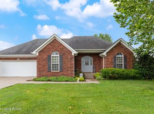 635 Harding Dr, Mount Washington, KY 40047