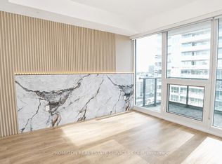 85 McMahon Dr #2115, Toronto, ON M2K 0C2