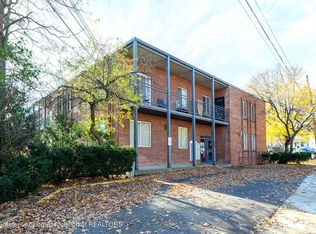 400 Hillside Ct APT 100, East Lansing, MI 48823