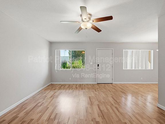 4th image of 1702 W Tuckey Ln Unit 132