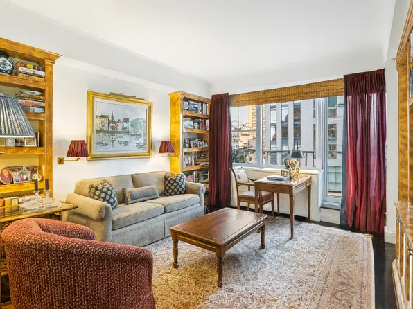 175 East 62nd Street image 5 of 8