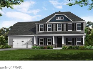 530 Goldenleaf Cir, Whispering Pines, NC 28327