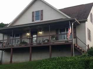 1000 2nd St, Mount Wolf, PA 17347