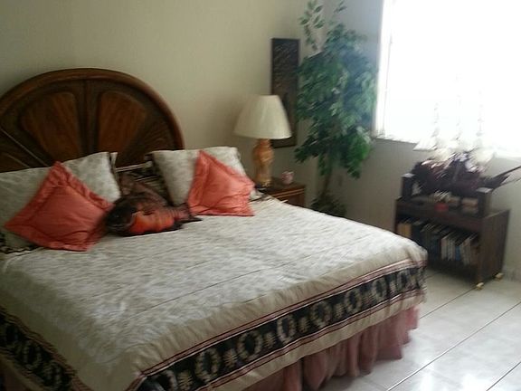 4th image of 5701 Collins Ave APT 1108