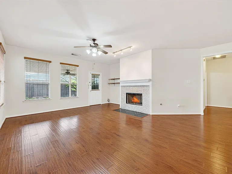11630 Forest Wind Ln — Photo 11