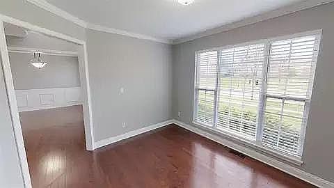 4th image of 8429 Cranbrook Dr