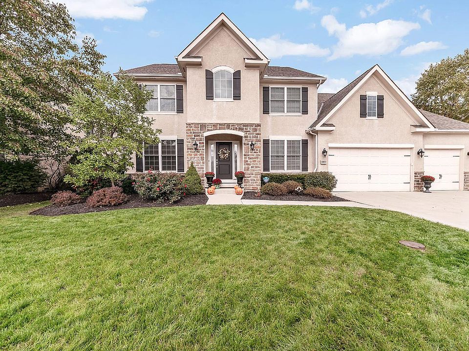 1st image of 4419 Village Club Dr