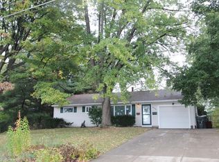 141 S Avon Ave, Wadsworth, OH 44281