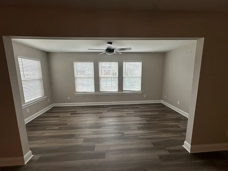 4389 Daphne Ln #C — Photo 6