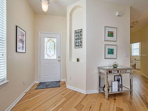 3rd image of 8014 Arcadian Ct