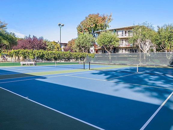 Tennis court