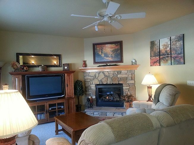 2nd image of 1109 Liberty Blvd
