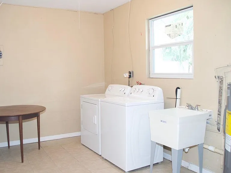 2809 Gulfstream Rd — Photo 24