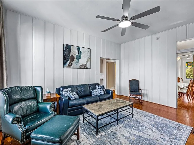2207 Avenue P — Photo 17