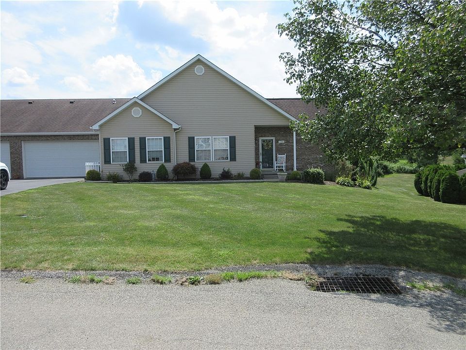 1st image of 126 Clearwater Dr