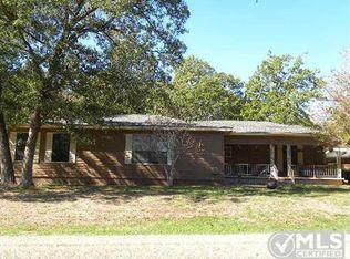 14439 Cherokee Ln, Malakoff, TX 75148