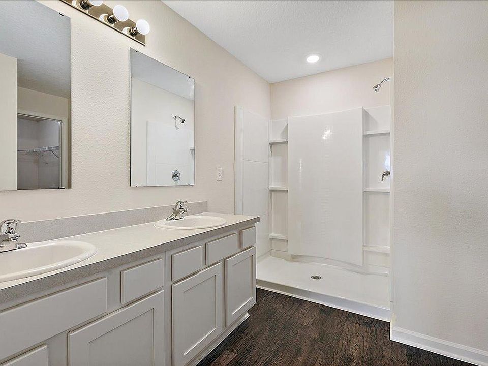 1st image of 350 Jarama Cir