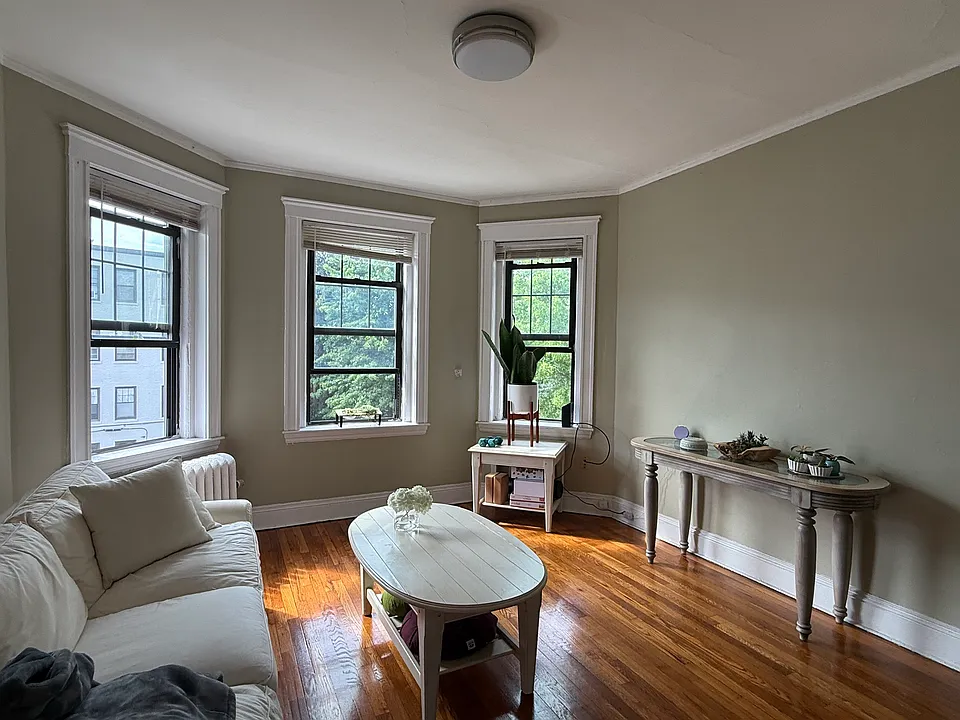 311 Allston St #13