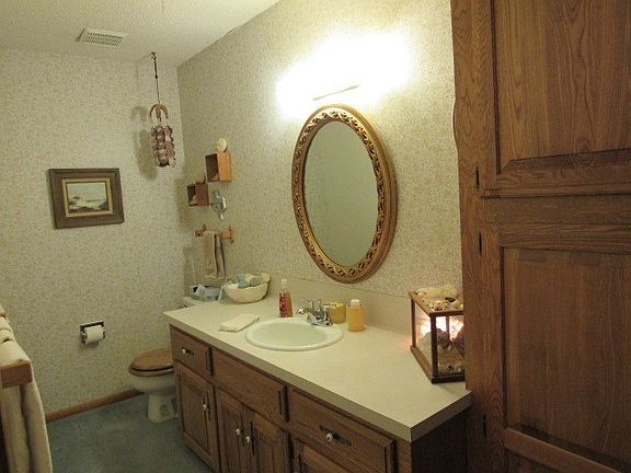 4th image of 104 Nannie Ln