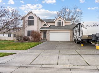 188 NE 11th St, Hermiston, OR 97838