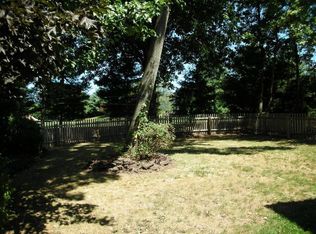 937 Pine Ct, Perkasie, PA