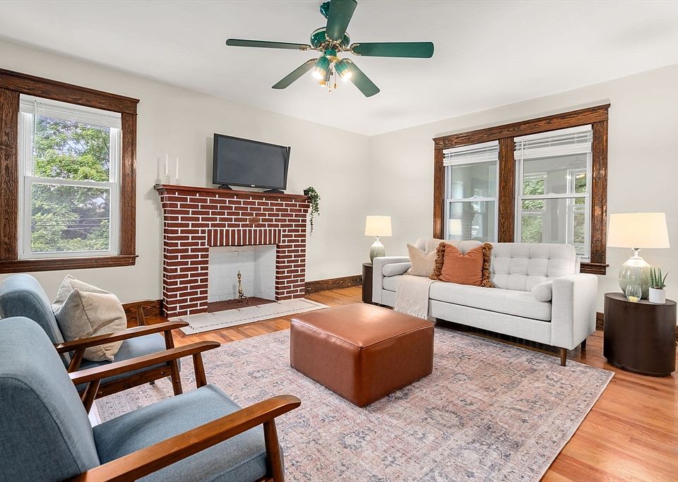 1st image of 211 June St Floor 2