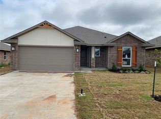 20660 Brush Creek Blvd, Harrah, OK 73045