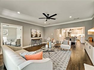 638 W Pembroke Ave, Dallas, TX 75208