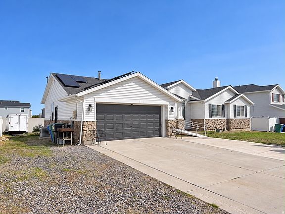 2nd image of 4728 W Travis Ln