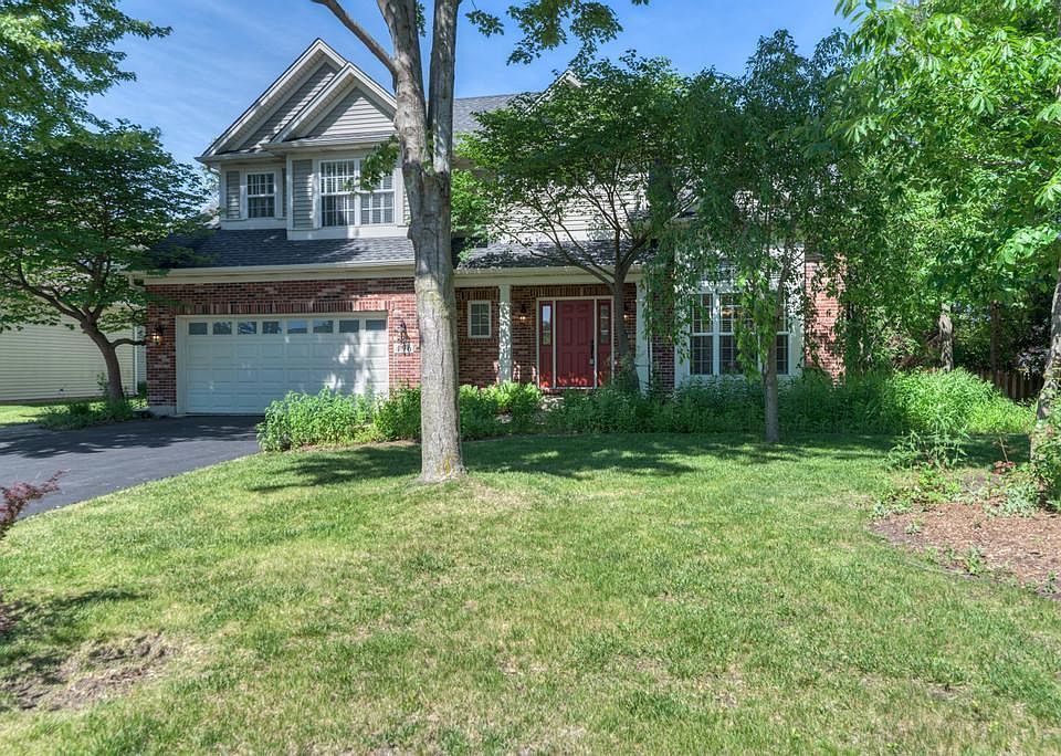 1st image of 496 Bennett Dr