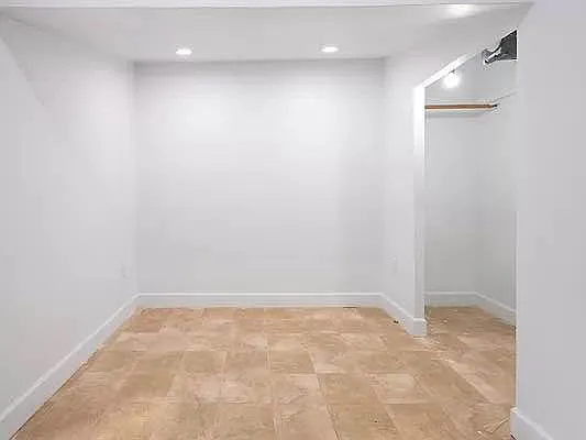 Rented by C2R Management LLC | media 15