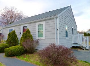 69 Betsey Williams Dr, Warwick, RI 02889