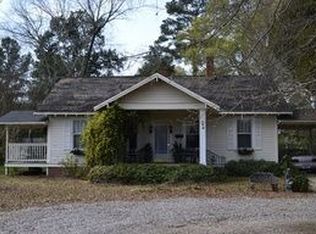 408 Bradley Ave, Bishopville, SC 29010