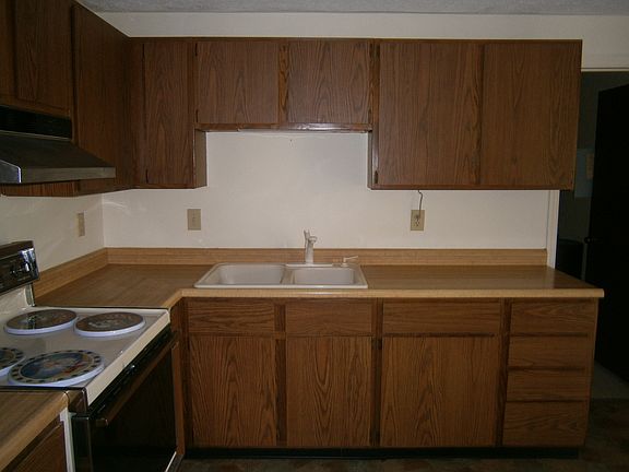 5th image of 6160 Green Knolls Dr