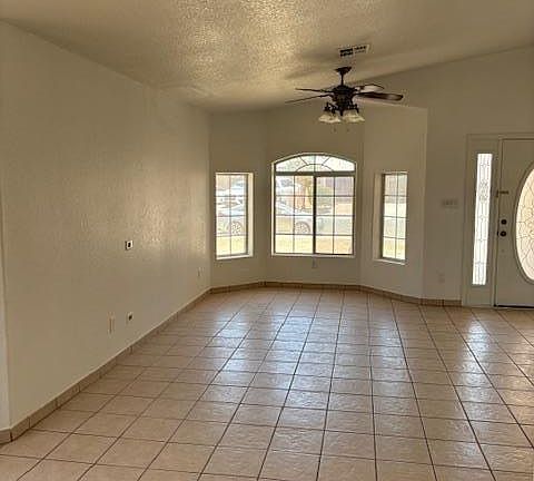 4th image of 2078 E Mendez St