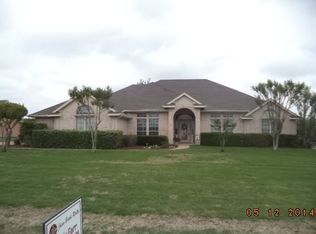 406 Country Ridge Ln, Red Oak, TX 75154